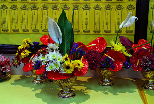 Qing Ming Filial Gratitute Ceremony