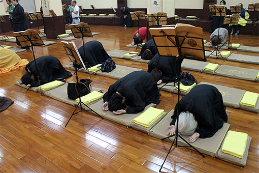 Liang Huang Jeweled Repentance Ceremony